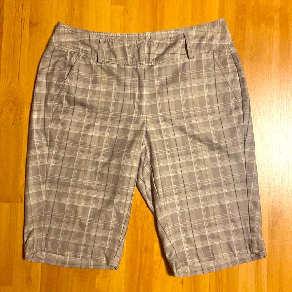 Tommy Armour golf shorts Sz 8